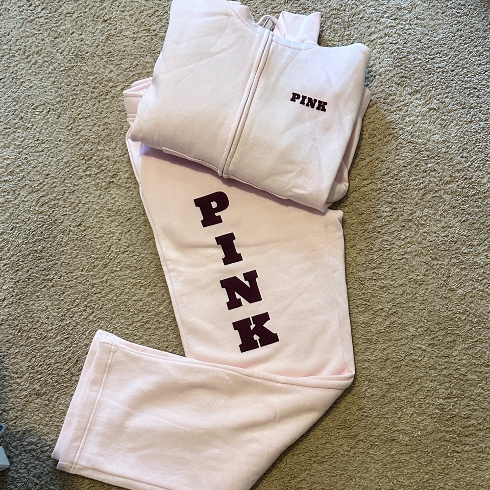 PINK Victoria's Secret Light Pink Sweatsuit. Medium